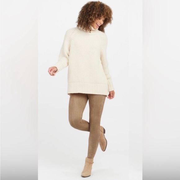 SPANX Medium Faux Suede Leather Rich Caramel Leggings - Picture 2 of 10